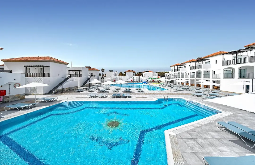 Broncemar Beach Suites-1