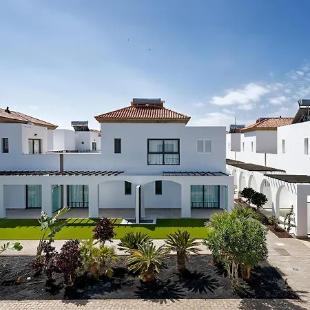 Broncemar Beach Suites-2
